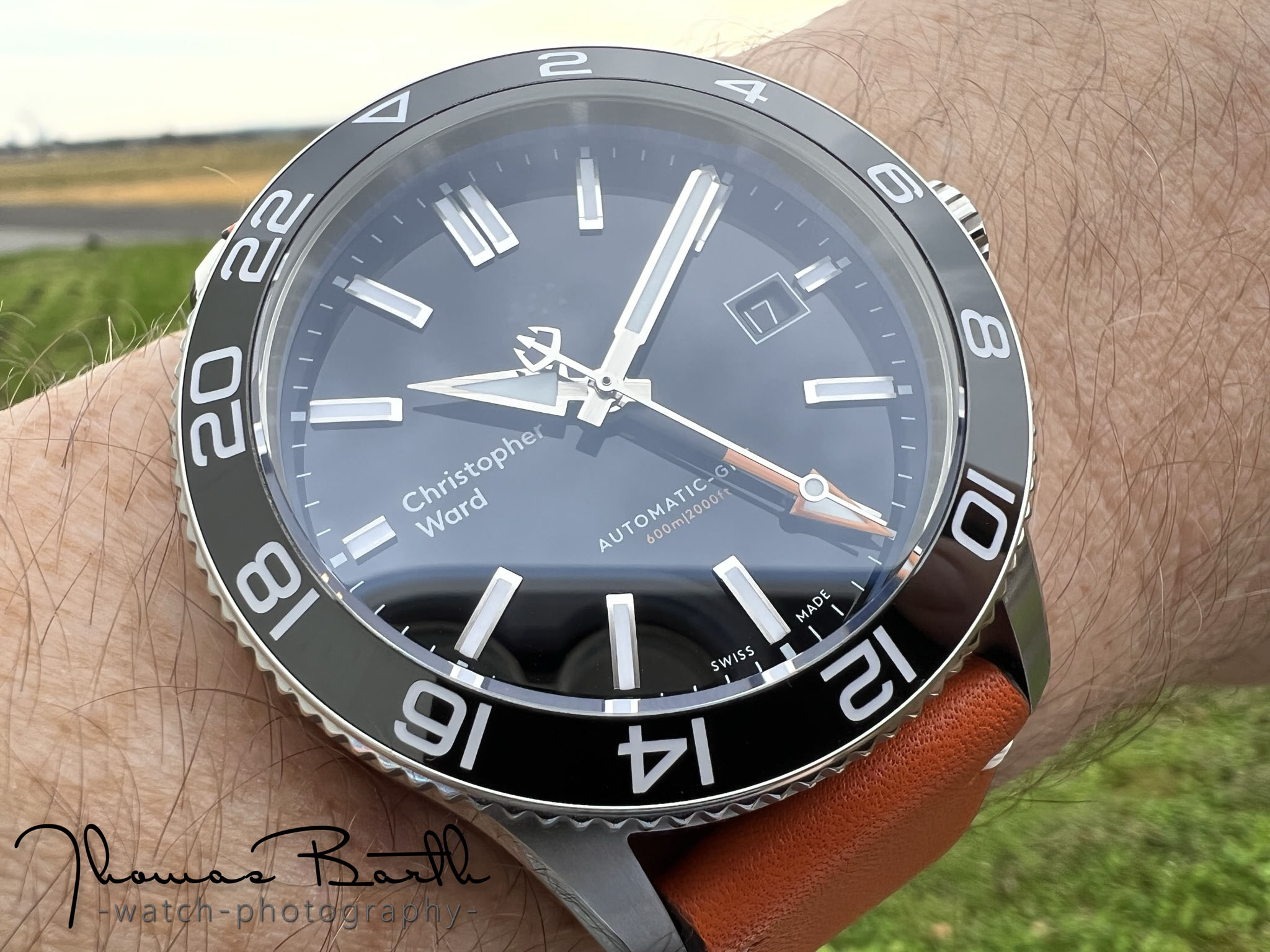 C60 Trident GMT 600 Schwarz